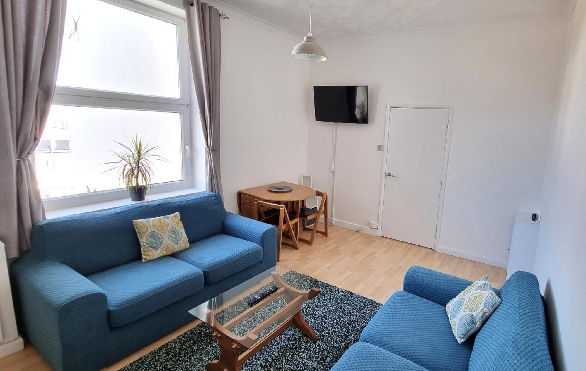 Southsea Escape - Coastal Holiday Apartment - 2 Double Bedrooms Portsmouth Kültér fotó